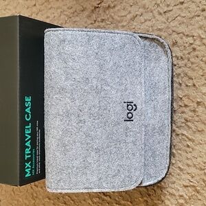 Logitech MX Travel Case compatible with MX Anywhere 3 and MX Master 3